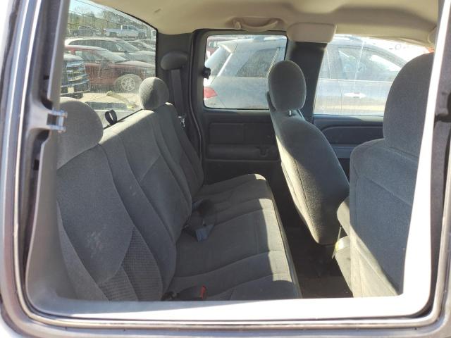 Photo 10 from auction – 2004 CHEVROLET SILVERADO with VIN 2GCEC19TX41242790