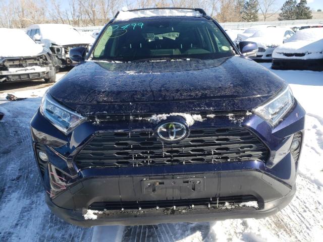 Photo 5 from auction – 2019 TOYOTA RAV4 XLE with VIN JTMP1RFV6KD008263