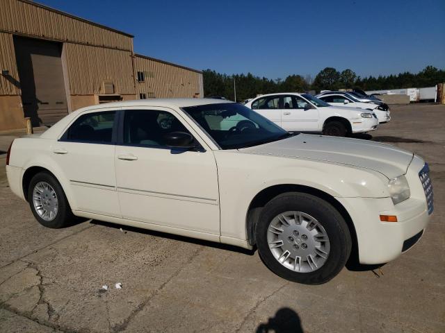Photo 4 from auction – 2007 CHRYSLER 300 with VIN 2C3KA43R17H732381