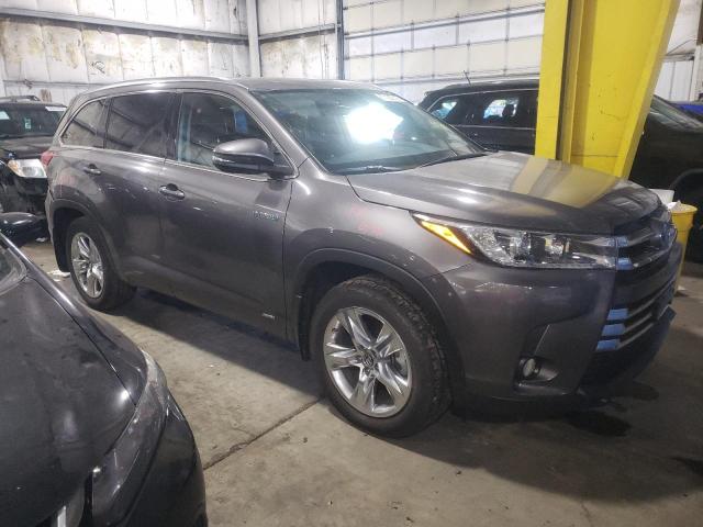Photo 4 from auction – 2018 TOYOTA HIGHLANDER with VIN 5TDDGRFH4JS037792