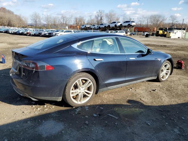 Photo 3 from auction – 2013 TESLA MODEL S with VIN 5YJSA1CN1DFP21874
