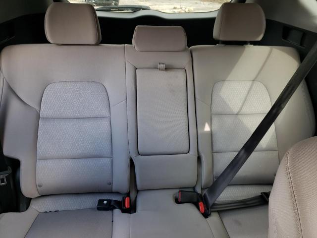 Photo 10 from auction – 2016 HYUNDAI TUCSON LIM with VIN KM8J33A20GU024455
