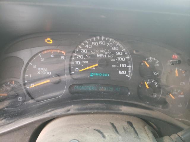 Photo 9 from auction – 2005 CHEVROLET SILVERADO with VIN 1GCHC23225F840515