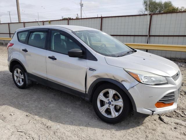 Photo 4 from auction – 2016 FORD ESCAPE S with VIN 1FMCU0F78GUC70663