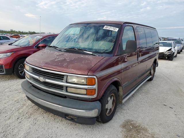 CHEVROLET EXPRESS G1 2000 with VIN 1GNFG15R8Y1114974 - Photo from auction