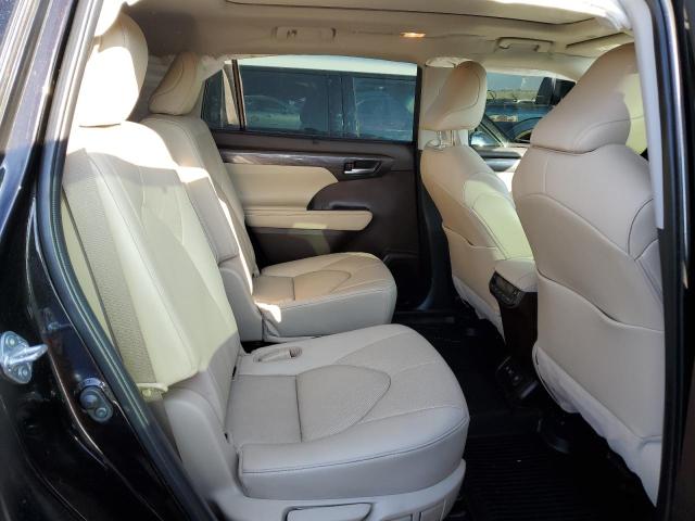 Photo 11 from auction – 2021 TOYOTA HIGHLANDER with VIN 5TDFZRBH1MS147101