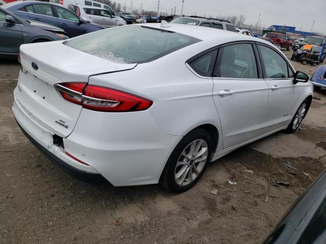 Photo 3 from auction – 2019 FORD FUSION with VIN 3FA6P0LU7KR180977