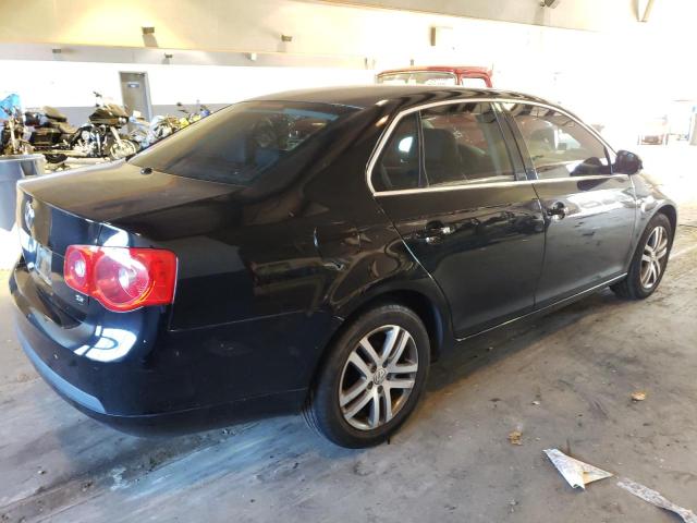 Photo 3 from auction – 2005 VOLKSWAGEN NEW JETTA with VIN 3VWSF71K65M633622