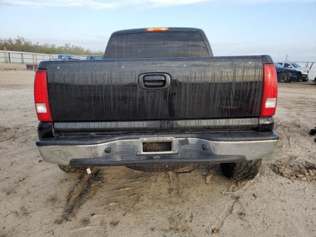 Photo 6 from auction – 2003 CHEVROLET SILV1500 2 with VIN 2GCEC19V131232455