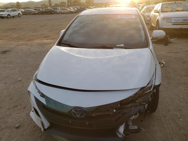 Photo 5 from auction – 2017 TOYOTA PRIUS PRIM with VIN JTDKARFPXH3054334