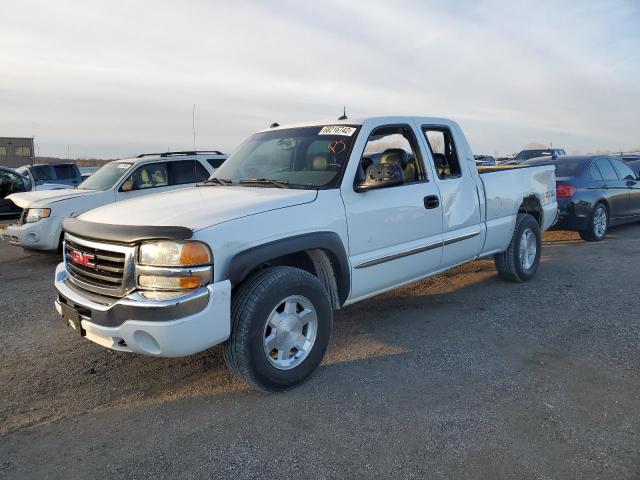 GMC NEW SIERRA 2004 with VIN 2GTEK19T341105077 - Photo from auction
