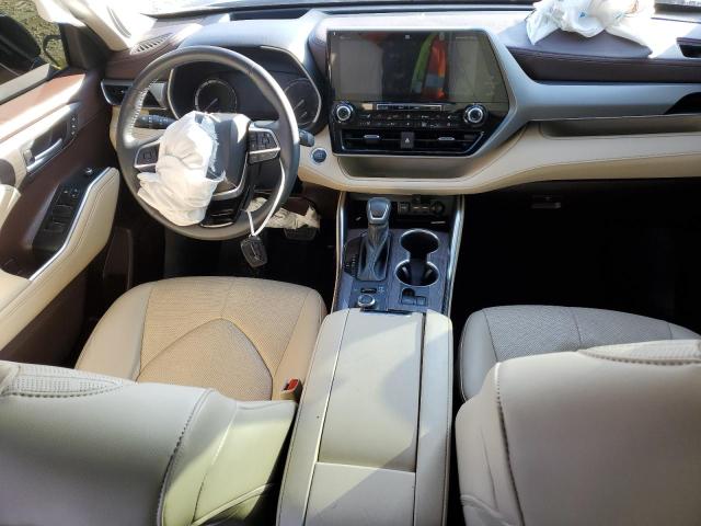 Photo 8 from auction – 2021 TOYOTA HIGHLANDER with VIN 5TDFZRBH1MS147101