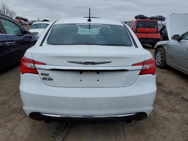 Photo 6 from auction – 2014 CHRYSLER 200 TOURIN with VIN 1C3CCBBG5EN114035
