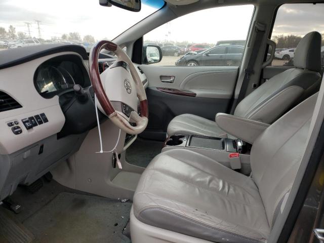 Photo 7 from auction – 2011 TOYOTA SIENNA XLE with VIN 5TDYK3DC6BS090581