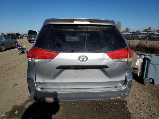 Photo 6 from auction – 2011 TOYOTA SIENNA with VIN 5TDZK3DC6BS091198
