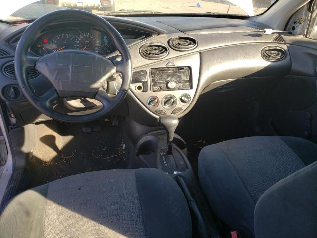 Photo 8 from auction – 2000 FORD FOCUS ZX3 with VIN 3FAFP3138YR180880