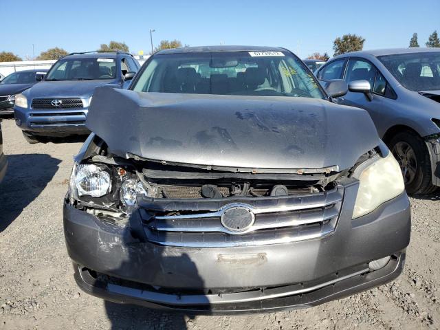 Photo 5 from auction – 2005 TOYOTA AVALON XL with VIN 4T1BK36B65U034761