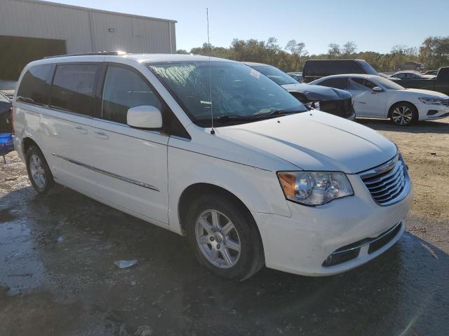Photo 4 from auction – 2013 CHRYSLER TOWN & COU with VIN 2C4RC1BG0DR526350