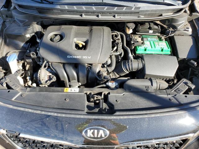 Photo 12 from auction – 2017 KIA FORTE LX with VIN 3KPFK4A79HE108479