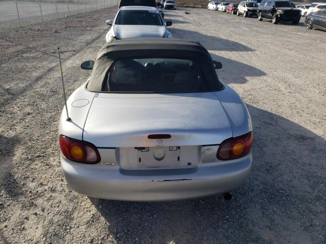 Photo 6 from auction – 1999 MAZDA MX-5 MIATA with VIN JM1NB3537X0127309