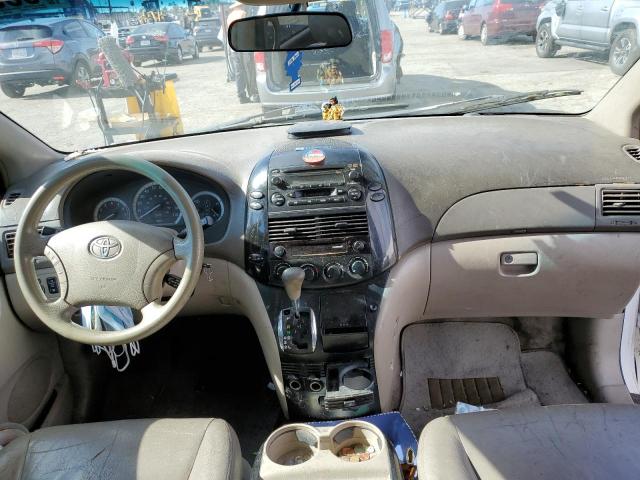 Photo 8 from auction – 2004 TOYOTA SIENNA CE with VIN 5TDZA23C94S030820