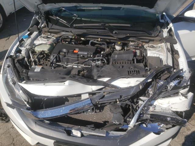 Photo 11 from auction – 2018 HONDA CIVIC EX with VIN 19XFC2F7XJE209868