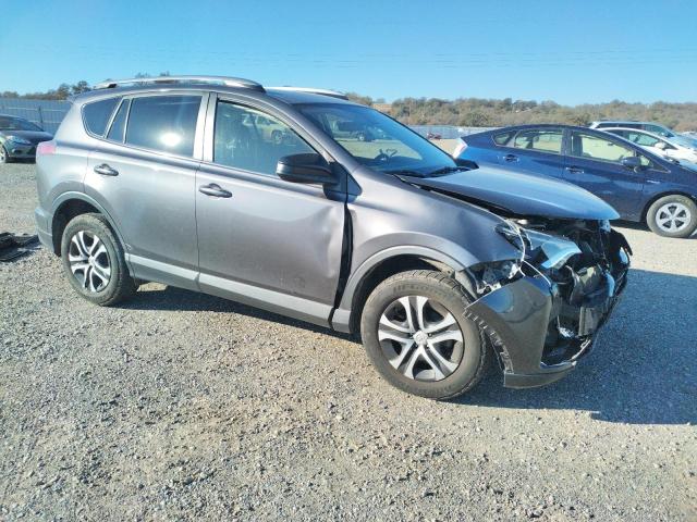 Photo 4 from auction – 2018 TOYOTA RAV4 LE with VIN JTMZFREV3JJ154891