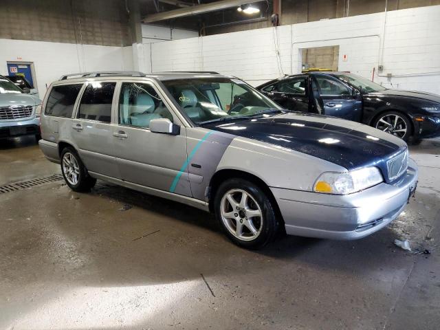 Photo 4 from auction – 1998 VOLVO V70 with VIN YV1LW5570W2495676