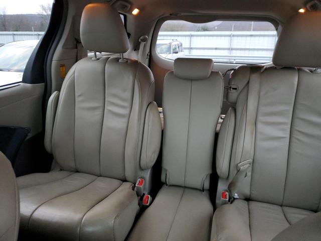 Photo 10 from auction – 2014 TOYOTA SIENNA XLE with VIN 5TDYK3DC1ES456967