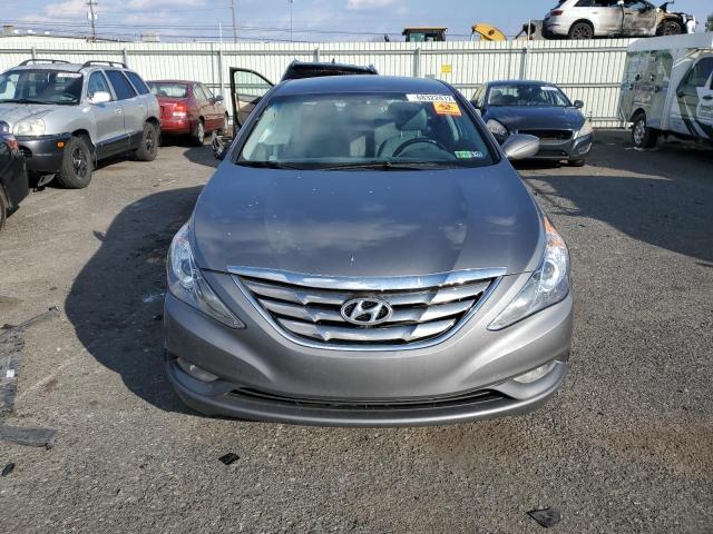 Photo 5 from auction – 2013 HYUNDAI SONATA SE with VIN 5NPEC4AC2DH783747