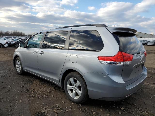 Photo 2 from auction – 2011 TOYOTA SIENNA LE with VIN 5TDKK3DC6BS039930