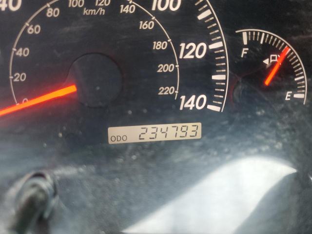 Photo 9 from auction – 2005 TOYOTA CAMRY LE with VIN 4T1BE32K85U059240