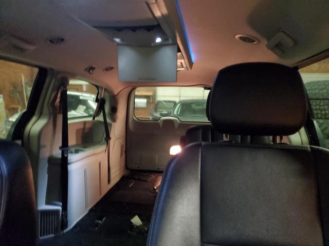 Photo 10 from auction – 2014 CHRYSLER TOWN & COU with VIN 2C4RC1BG0ER294205