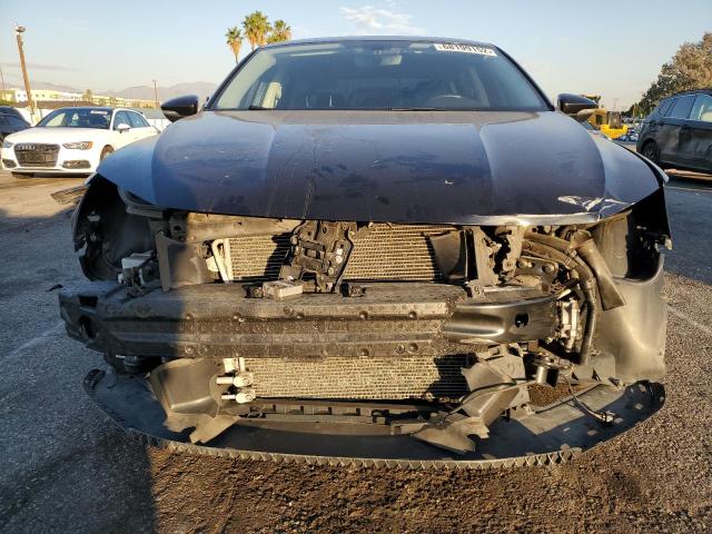 Photo 5 from auction – 2017 VOLKSWAGEN PASSAT SE with VIN 1VWGT7A37HC024472
