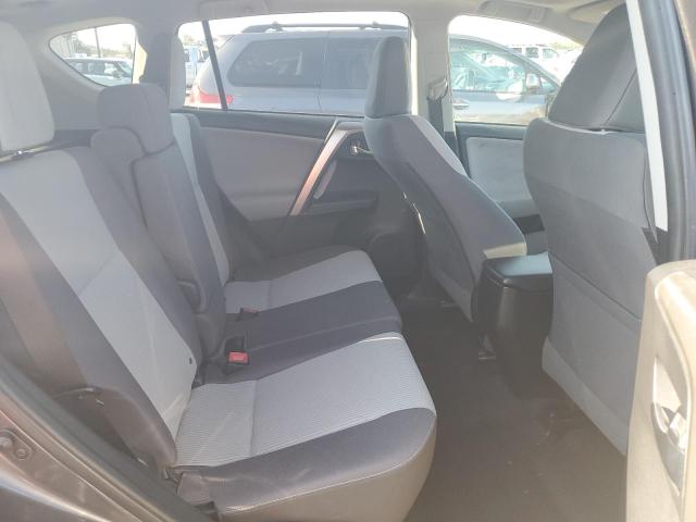 Photo 10 from auction – 2015 TOYOTA RAV4 XLE with VIN JTMRFREV1FD165068