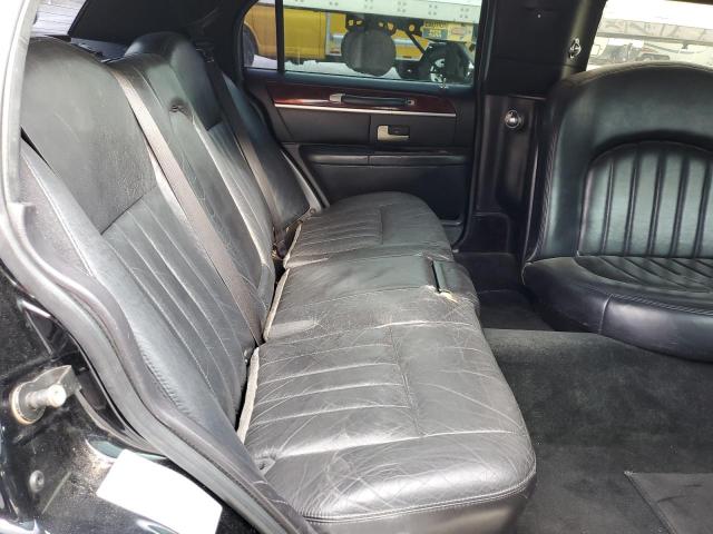 Photo 10 from auction – 2005 LINCOLN TOWN CAR E with VIN 1L1FM88W95Y654510