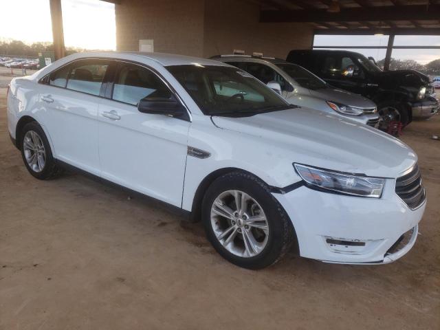 Photo 4 from auction – 2015 FORD TAURUS SE with VIN 1FAHP2D88FG176181