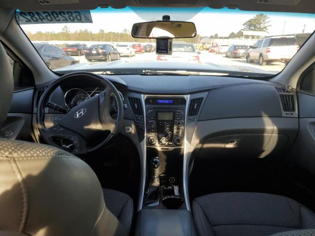 Photo 8 from auction – 2011 HYUNDAI SONATA SE with VIN 5NPEC4AC6BH037573