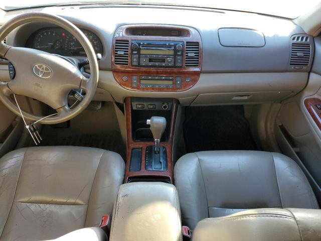 Photo 8 from auction – 2004 TOYOTA CAMRY LE with VIN 4T1BF30K14U584218