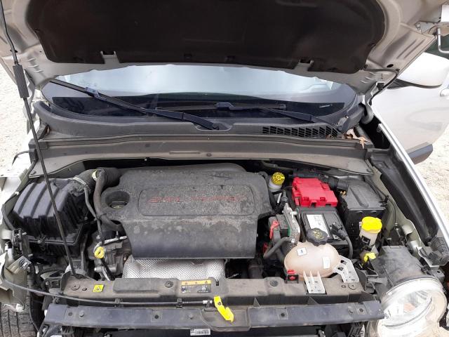 Photo 12 from auction – 2018 JEEP RENEGADE L with VIN ZACCJABB5JPJ36356
