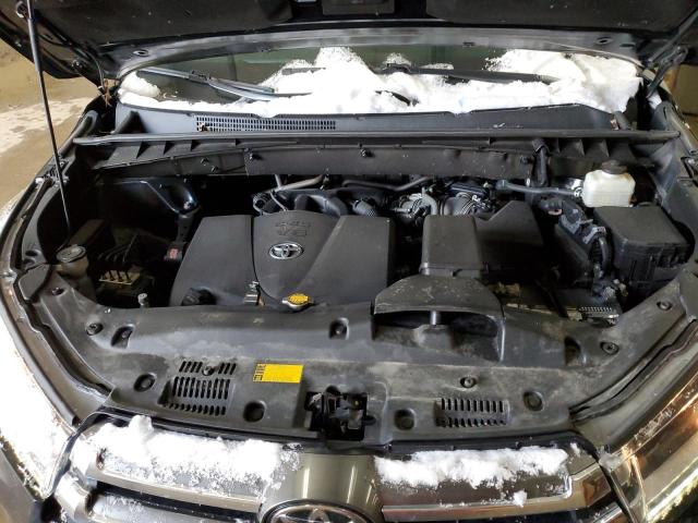 Photo 12 from auction – 2017 TOYOTA HIGHLANDER with VIN 5TDDZRFH1HS430766