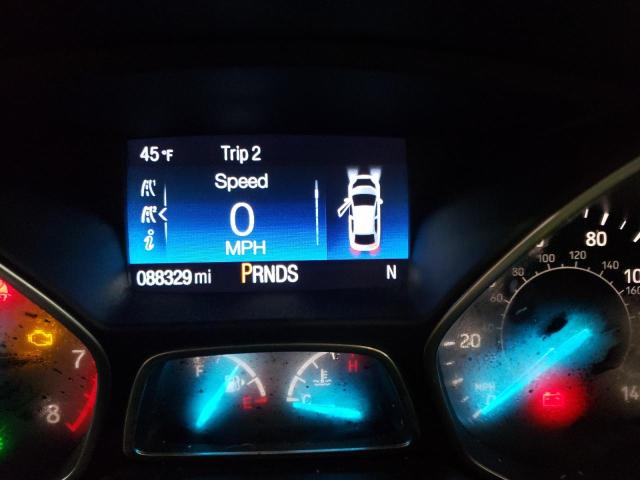 Photo 9 from auction – 2017 FORD ESCAPE SE with VIN 1FMCU9GD7HUB81113
