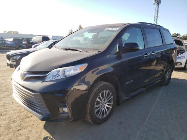 TOYOTA SEINNA 2018 z numerem VIN 5TDYZ3DC0JS965325 - Zdjęcie z aukcji