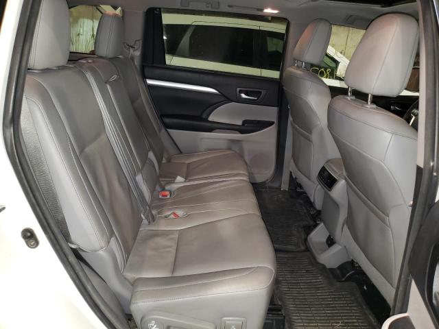 Photo 11 from auction – 2016 TOYOTA HIGHLANDER with VIN 5TDJKRFH1GS238205