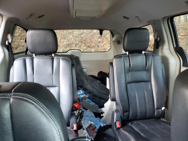 Photo 10 from auction – 2014 CHRYSLER TOWN & COU with VIN 2C4RC1BG2ER383645
