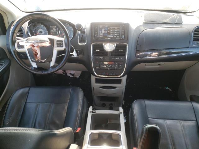 Photo 8 from auction – 2016 CHRYSLER TOWN & COU with VIN 2C4RC1BG9GR164670