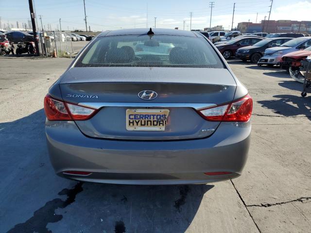 Photo 6 from auction – 2012 HYUNDAI SONATA SE with VIN 5NPEC4AC5CH443734