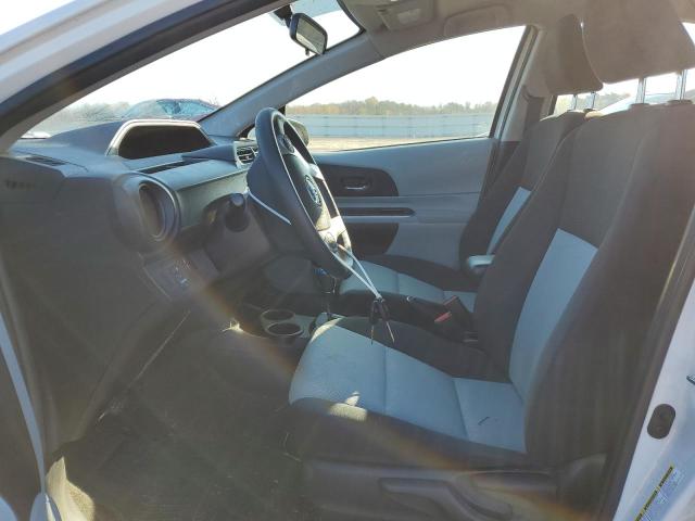 Photo 7 from auction – 2014 TOYOTA PRIUS C with VIN JTDKDTB34E1571157