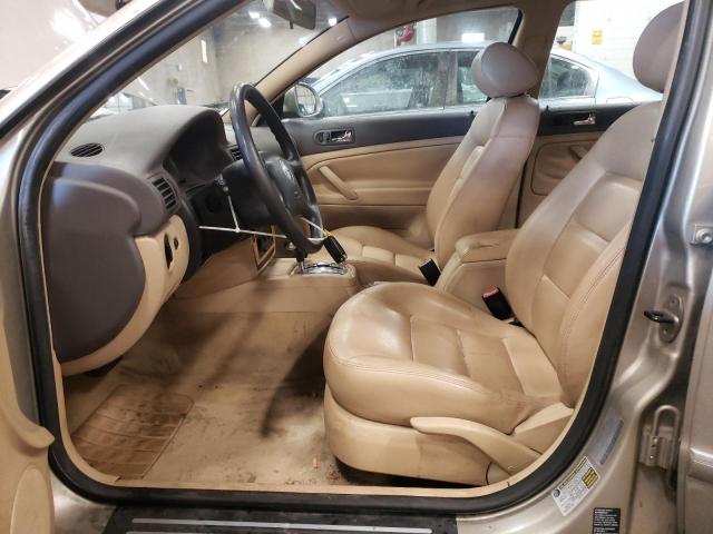 Photo 7 from auction – 2004 VOLKSWAGEN PASSAT GLS with VIN WVWVD63B74E228628