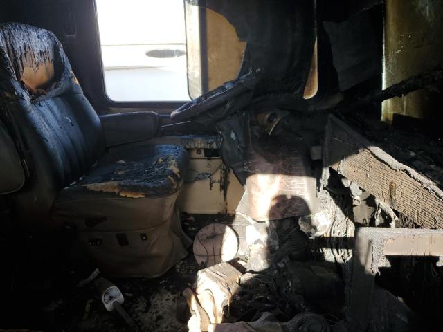 Photo 5 from auction – 2014 FLEE DISCOVERY with VIN 4UZACGCY0ECFR2381